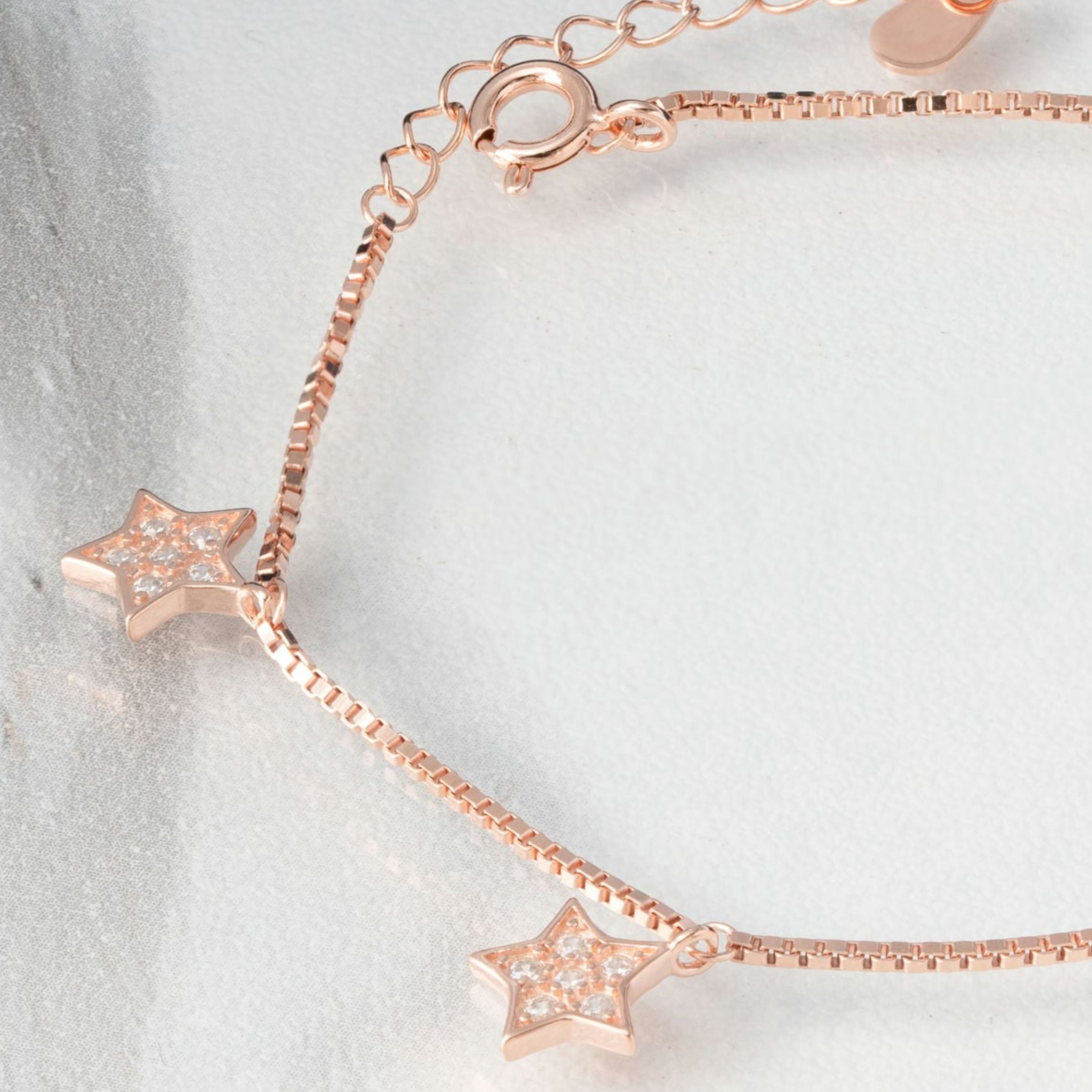 Minimilistic silver plated Star bracelet