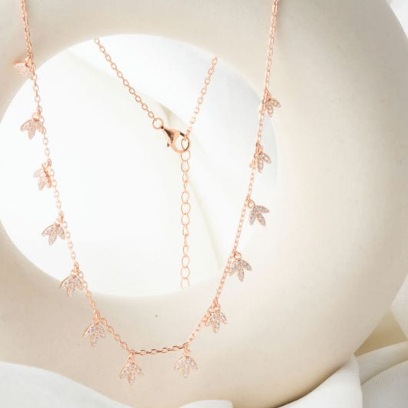 Rosy Leaf Crystal CZPendant Necklace Set