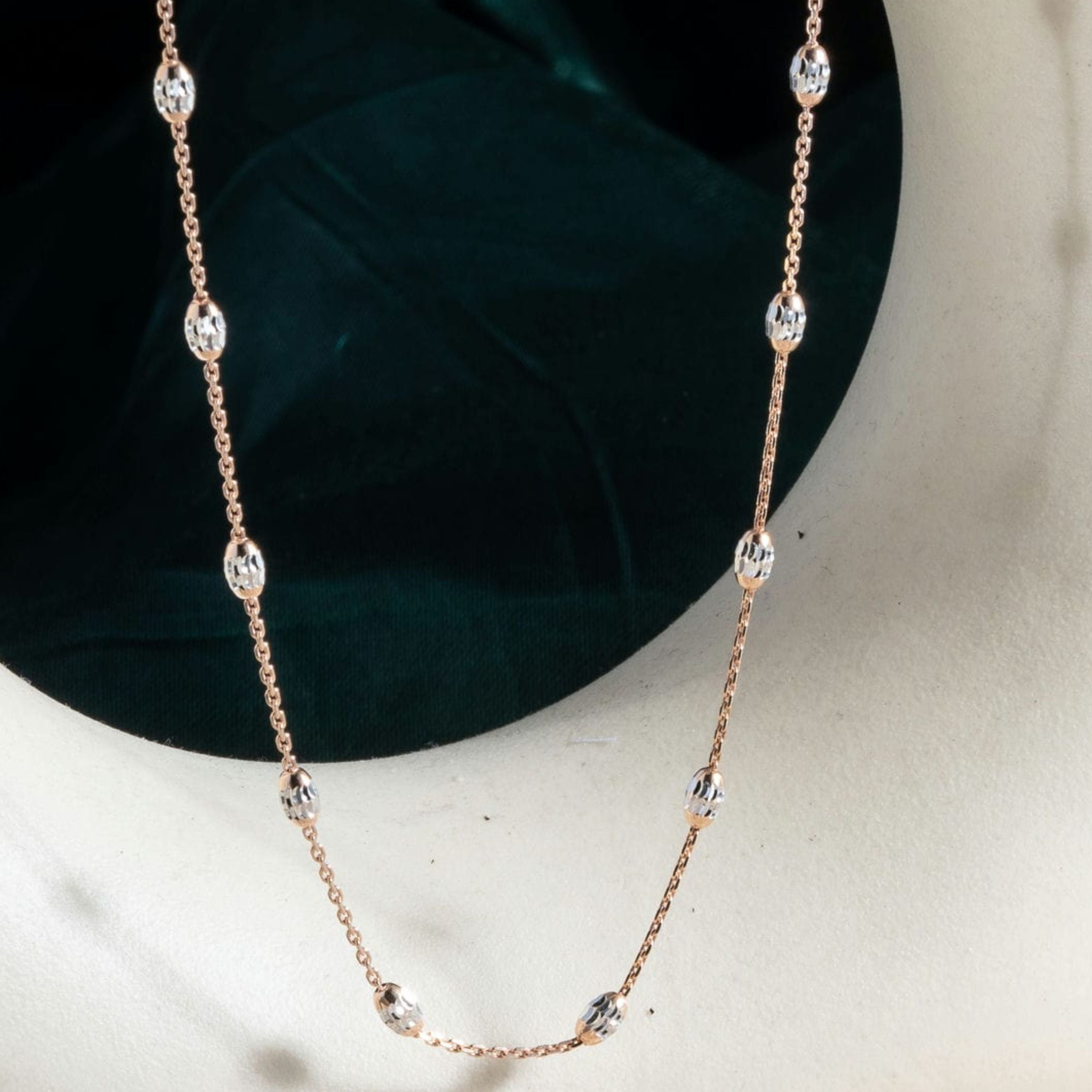 Rose Glow Accent Chain